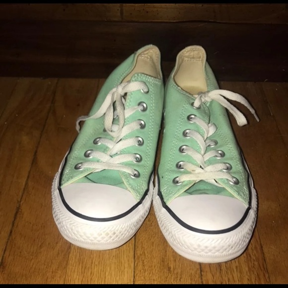 Mint Women’s Converse - Picture 1 of 2